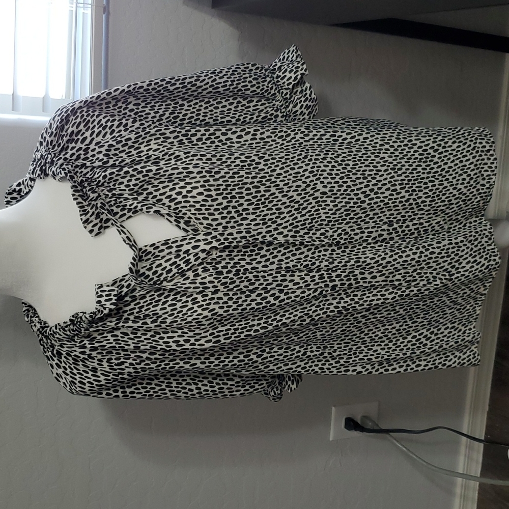 Who What Wear Top